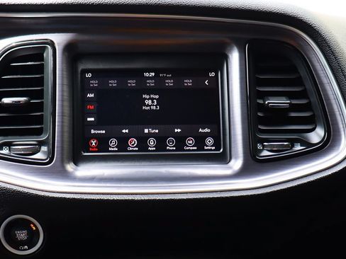 Used 2018 Dodge Challenger SXT RWD image 37