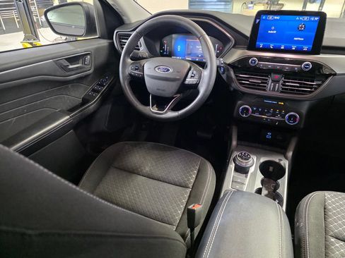Used 2023 Ford Escape Active FWD image 15