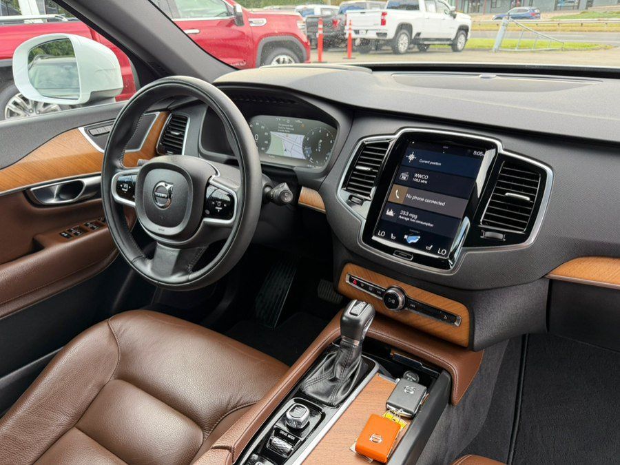 Used 2021 Volvo XC90 T6 Momentum w/ Advanced Package AWD/4WD image 27
