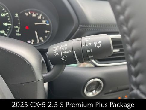 New 2025 MAZDA CX-5 AWD 2.5 S w/ Premium Plus Pkg image 13