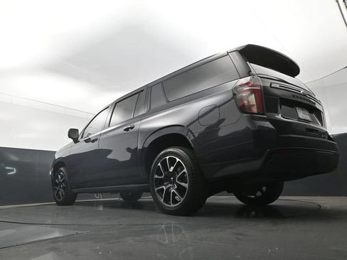 Used 2023 Chevrolet Suburban RST RWD image 23