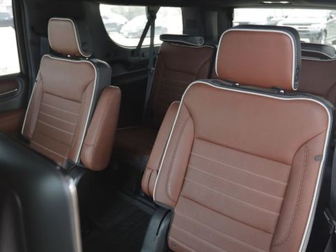 Used 2023 GMC Yukon XL Denali Ultimate image 32