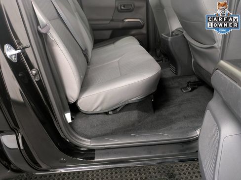 Used 2023 Toyota Tacoma SR5 w/ Technology Package AWD/4WD image 27