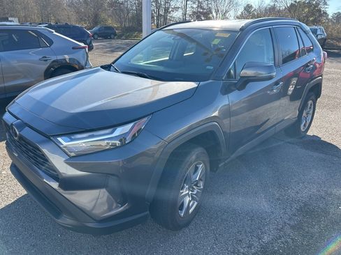 Used 2024 Toyota RAV4 XLE image 2