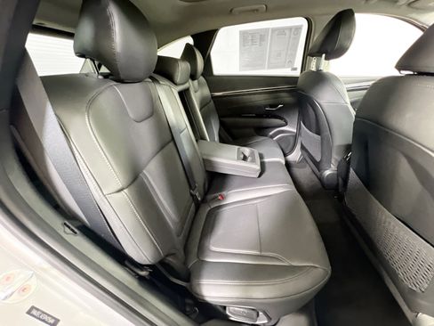 Used 2023 Hyundai Tucson Limited w/ Cargo Package AWD/4WD image 28