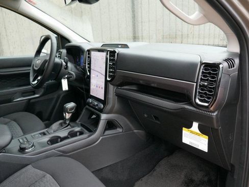 New 2025 Ford Ranger XLT w/ Equipment Group 301A High image 10