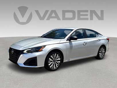 Certified 2025 Nissan Altima 2.5 SV
