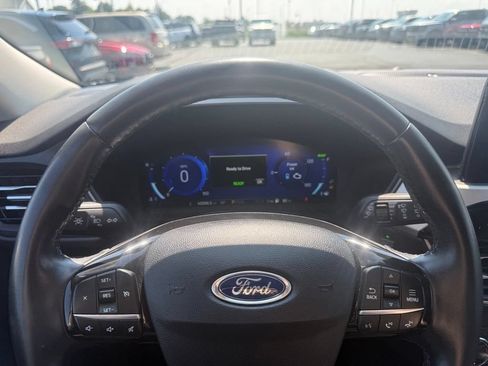 Certified 2022 Ford Escape SEL w/ Technology Package FWD image 23