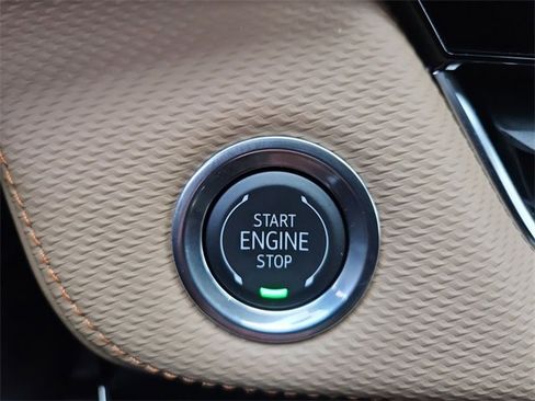 Used 2026 Chevrolet Equinox ACTIV w/ Convenience Package III image 17