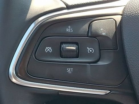 Used 2024 Buick Encore GX Preferred AWD/4WD image 22