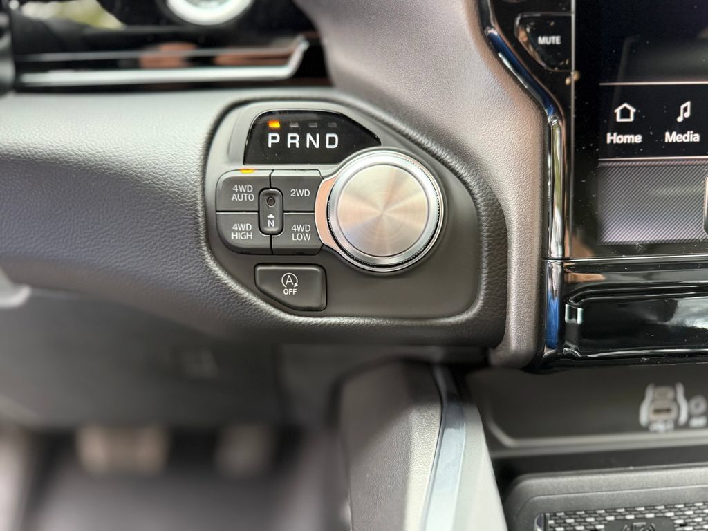 New 2026 RAM 1500 Laramie w/ Night Edition AWD/4WD image 21