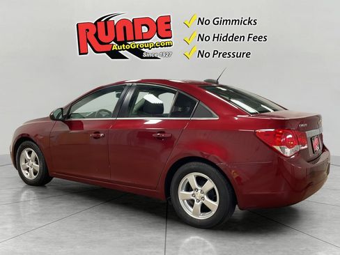 Used 2016 Chevrolet Cruze LT FWD image 4