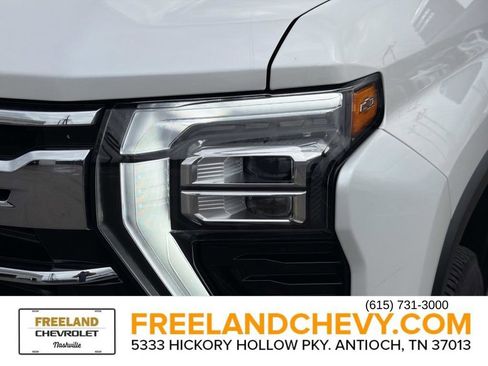 Used 2024 Chevrolet Silverado 2500 LTZ w/ LTZ Premium Package image 10