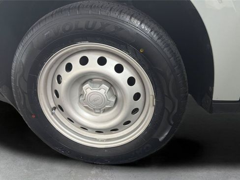 Used 2024 Ford Maverick XL FWD image 25