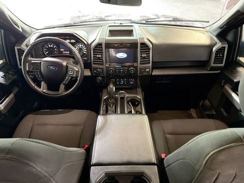 Used 2018 Ford F150 XLT w/ Equipment Group 302A Luxury image 10