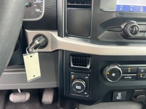 Used 2023 Ford F150 XL w/ XL Chrome Appearance Package AWD/4WD image 16