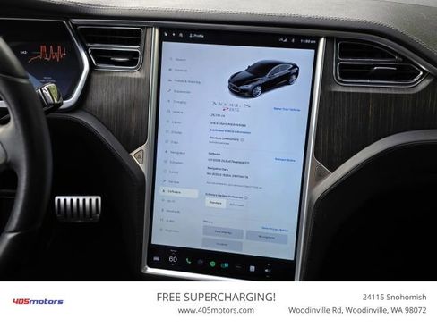 Used 2013 Tesla Model S Performance image 2