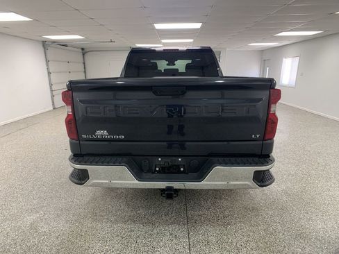 Used 2023 Chevrolet Silverado 1500 LT AWD/4WD image 7