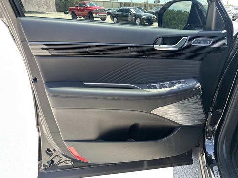 Used 2024 Hyundai Palisade Calligraphy FWD image 16