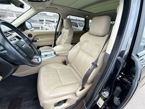 Used 2017 Land Rover Range Rover Sport HSE image 23