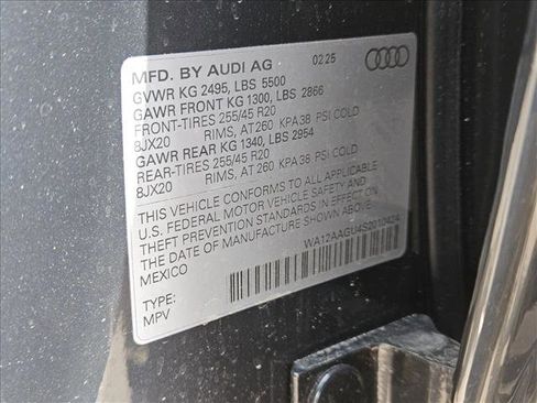 Used 2025 Audi Q5 Premium w/ Premium Plus AWD/4WD image 17