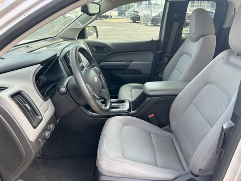 Used 2017 Chevrolet Colorado W/T w/ WT Convenience Package AWD/4WD image 25