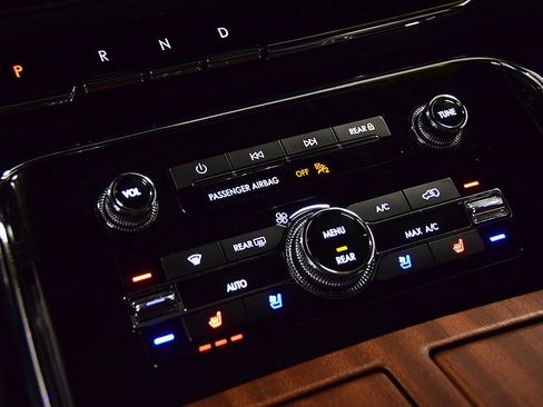 Used 2023 Lincoln Navigator L Black Label image 27