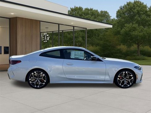 New 2026 BMW 430i 430i w/ M Sport Package image 7