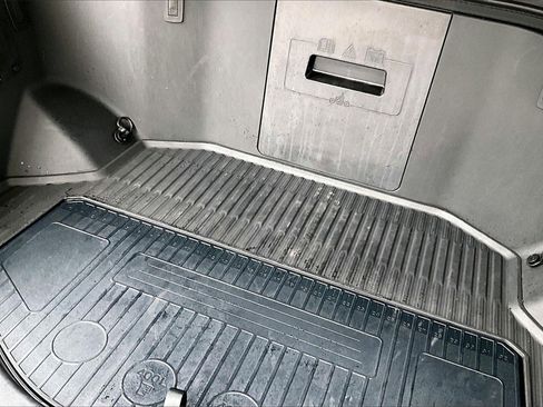 Used 2023 Ford F150 Lightning Lariat w/ Equipment Group 511A High image 28