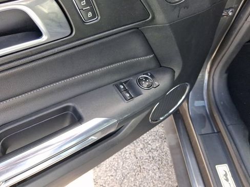 Used 2020 Ford Mustang GT Premium image 11