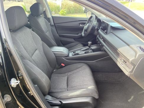Used 2024 Honda Accord EX image 17