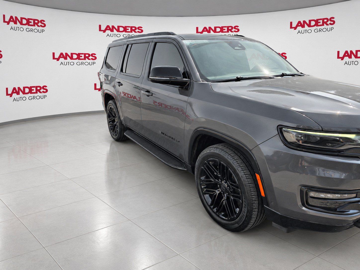 Used 2023 Jeep Wagoneer Series II AWD/4WD image 1