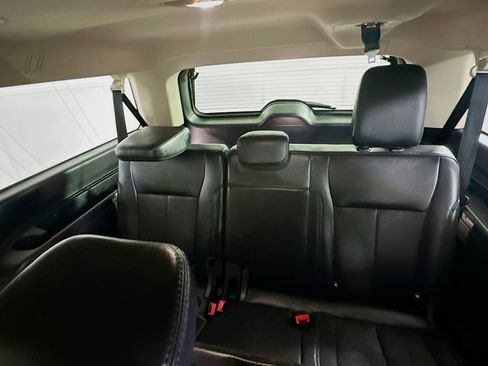 Used 2024 Ford Expedition Max XLT image 29