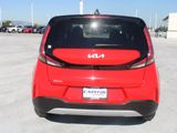 Used 2023 Kia Soul LX w/ LX Technology Package image 4
