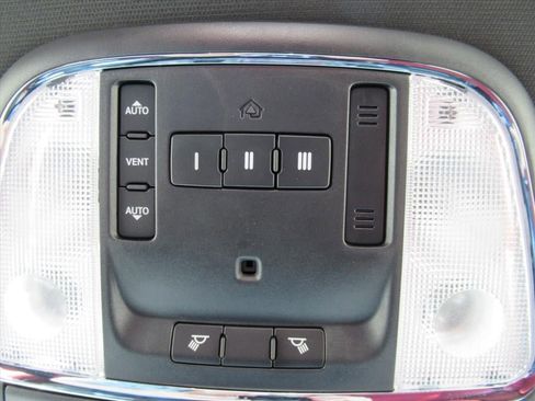 Used 2014 Dodge Charger R/T RWD image 28
