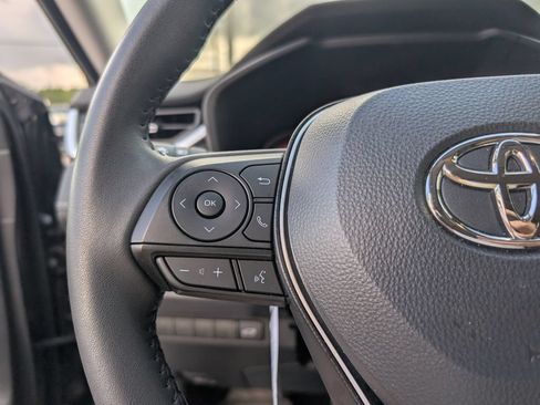 Used 2025 Toyota RAV4 XLE Premium FWD image 21