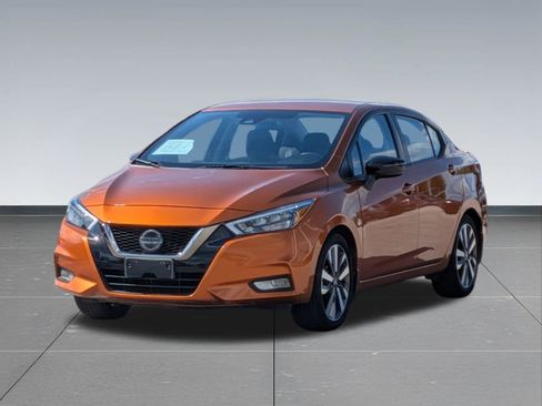 Used 2021 Nissan Versa SR FWD image 9