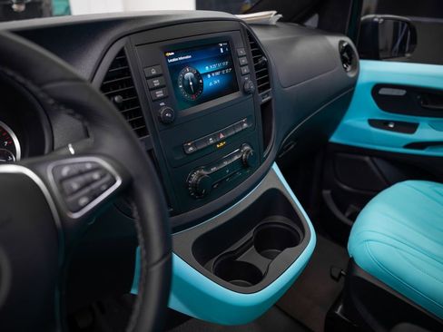 Used 2023 Mercedes-Benz Metris Passenger image 20