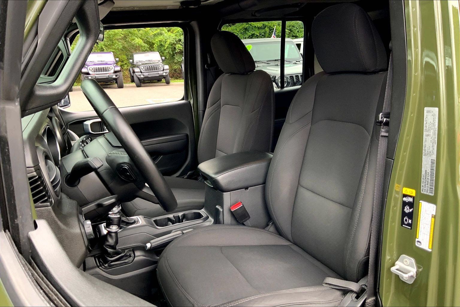Certified 2022 Jeep Wrangler Unlimited Sport AWD/4WD image 8