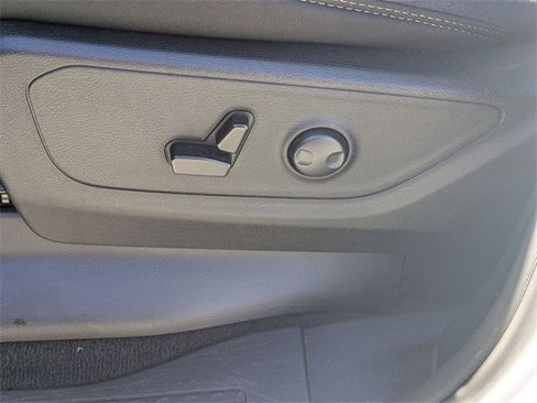 Used 2025 RAM 1500 Big Horn image 15