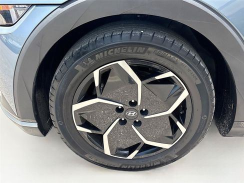 Used 2024 Hyundai Ioniq 5 SEL RWD image 31
