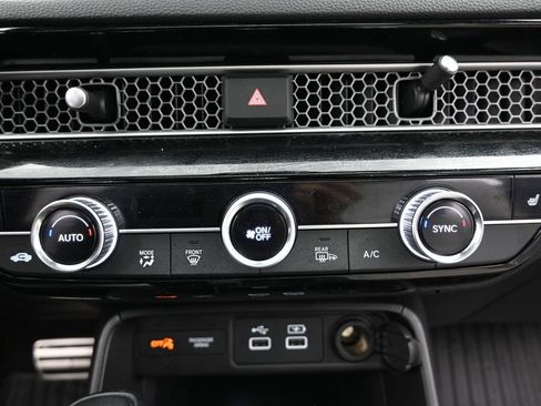 Certified 2022 Honda Civic Sport Touring image 27