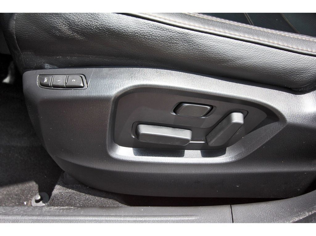 Used 2023 MAZDA CX-5 AWD 2.5 S w/ Premium Plus Pkg image 30