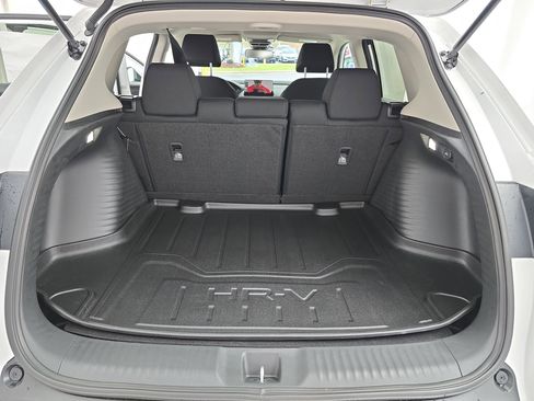 New 2026 Honda HR-V LX image 12
