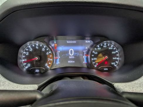 Used 2022 Jeep Compass Latitude w/ Sun and Sound Group AWD/4WD image 16
