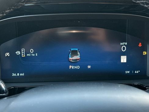 New 2025 Lincoln Corsair Premiere w/ Equipment Group 101A image 24