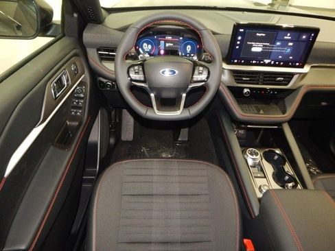New 2025 Ford Explorer ST-Line w/ Premium Package image 13