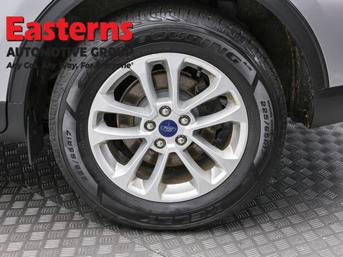 Used 2022 Ford Escape SE AWD/4WD image 8