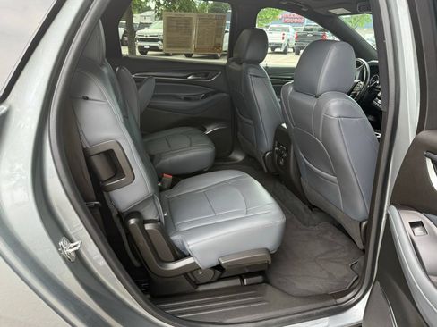 Used 2023 Buick Enclave Essence w/ Experience Buick Package FWD image 15
