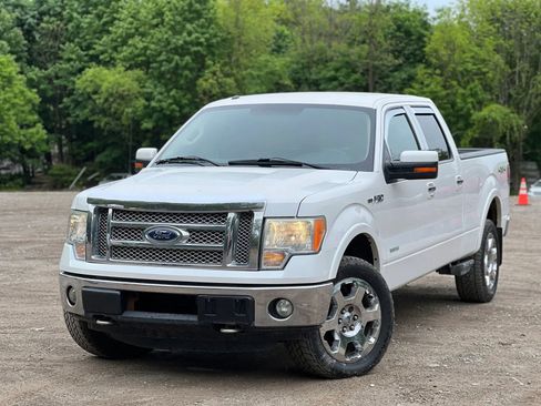 Used 2011 Ford F150 Lariat w/ Lariat Chrome Pkg AWD/4WD image 2